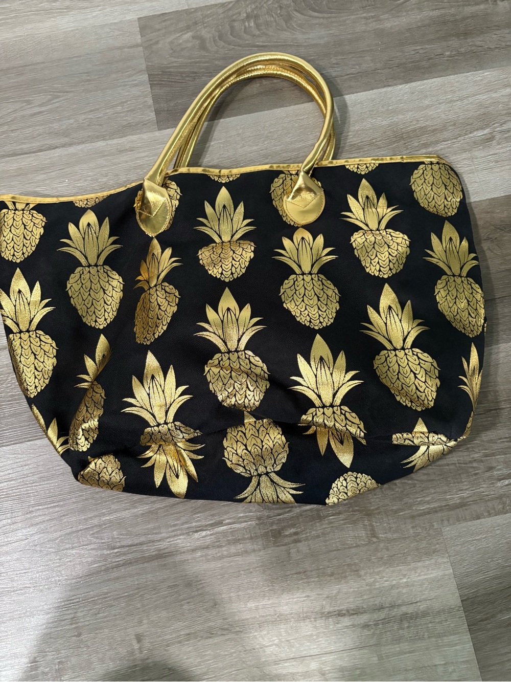 Black & Gold Pineapple Myrtle beach Tote Bag - Picture 4 of 5